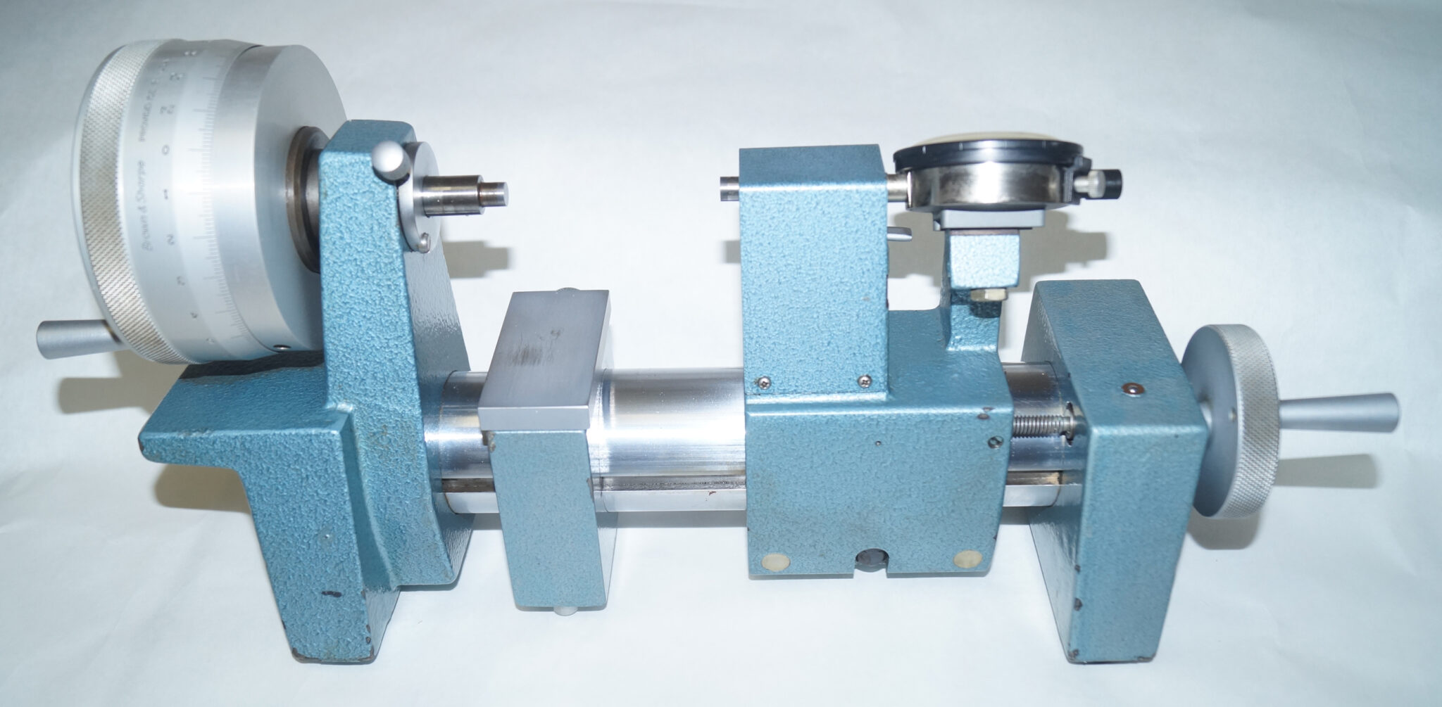 Brown Sharpe Bench Micrometer 599-246 » ToolingCrib.com
